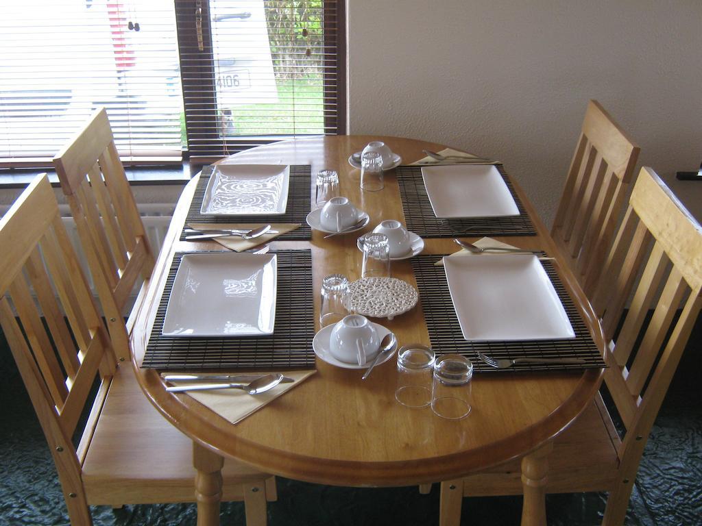 Slieve Elva B&B ลิสดูนวาร์นา ภายนอก รูปภาพ