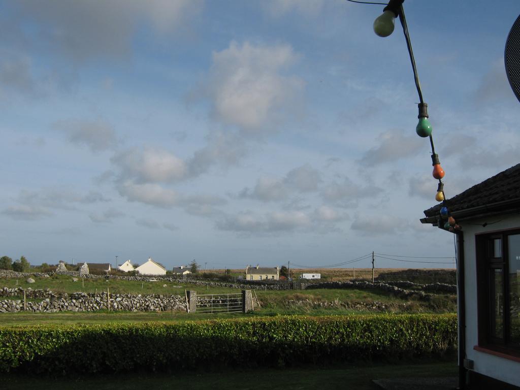 Slieve Elva B&B ลิสดูนวาร์นา ภายนอก รูปภาพ